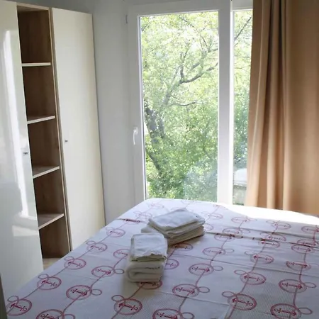 База отдыха Mobilehomes In 35297