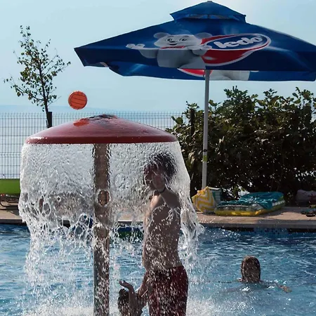 Mobilehomes In 35297 3* Кленовица