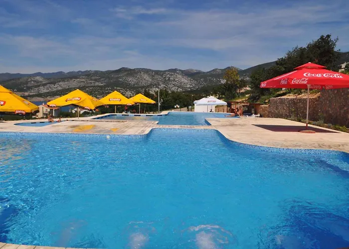 Mobilehomes In 35297 База отдыха Кленовица